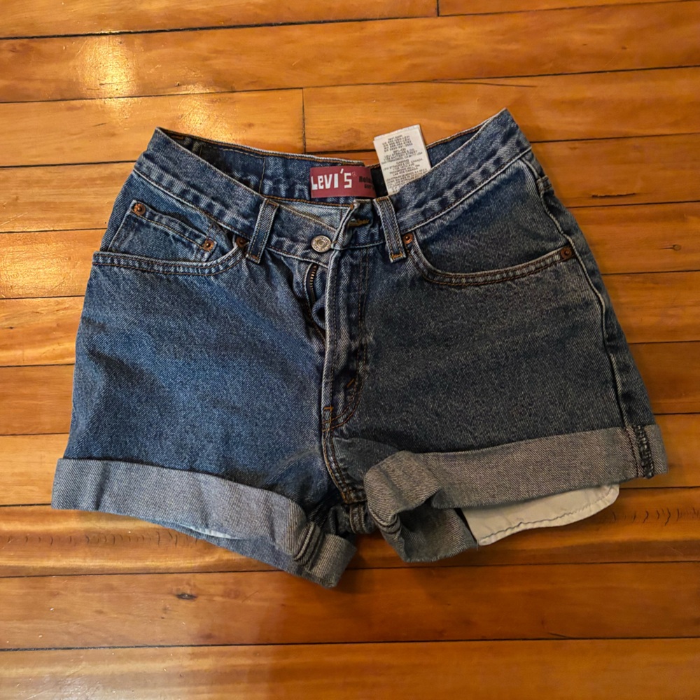 Levi’s Jean Short